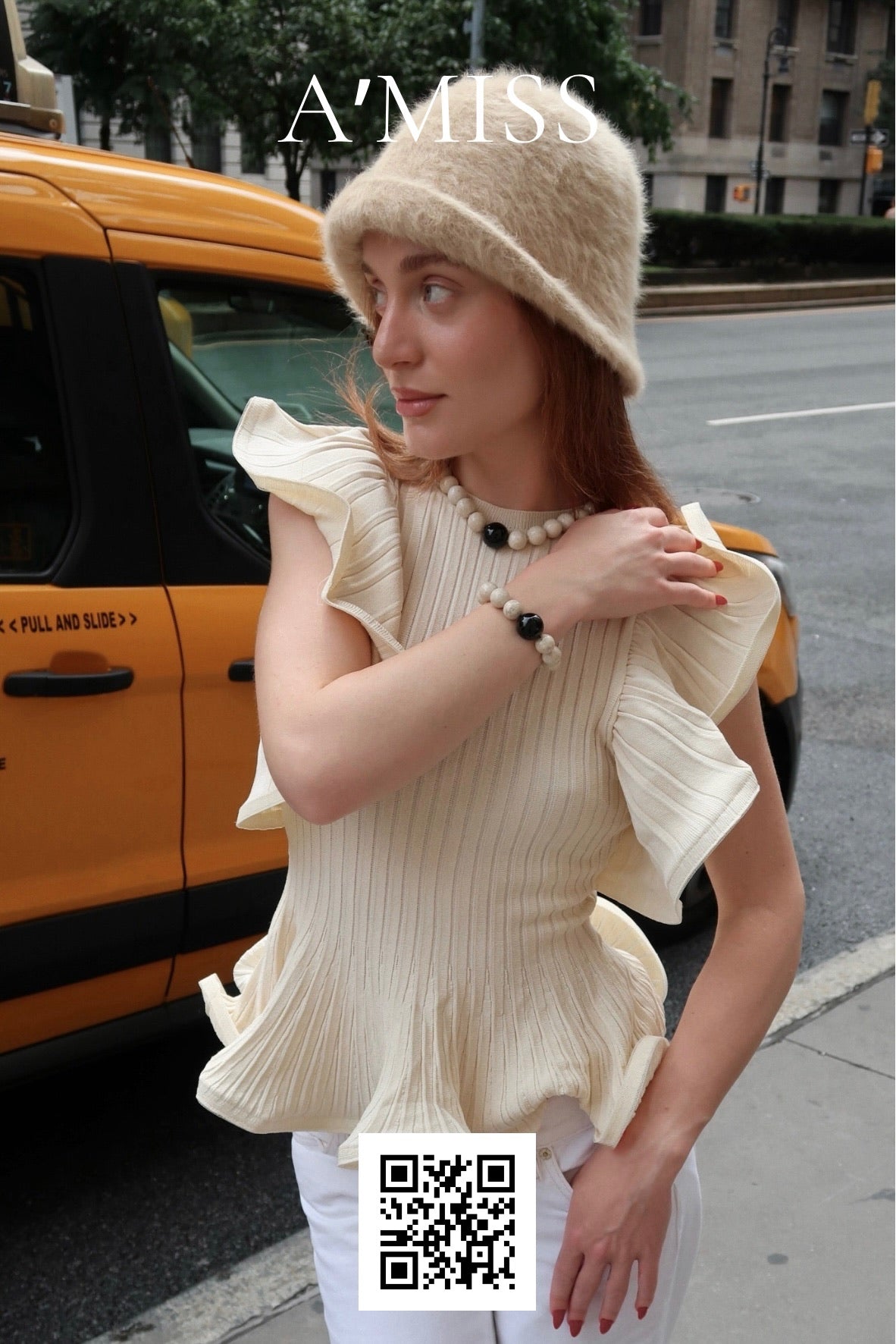 POLKA NECKLACE