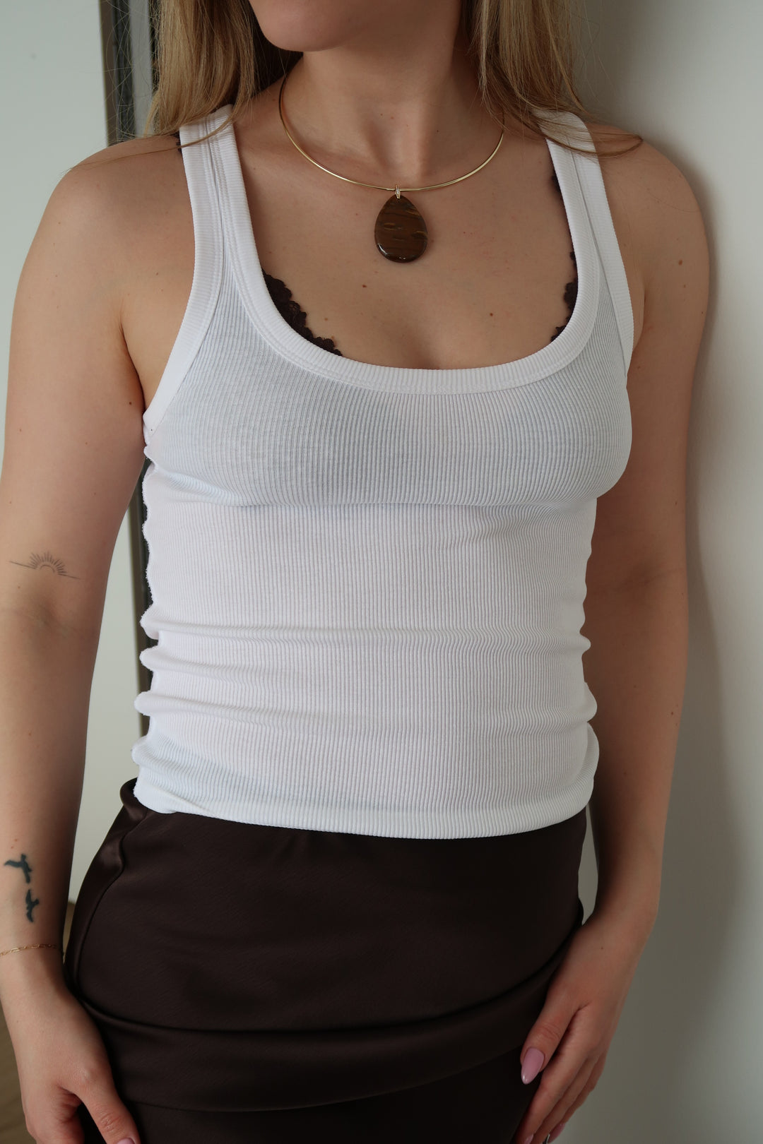 SAHARA DROP NECKLACE