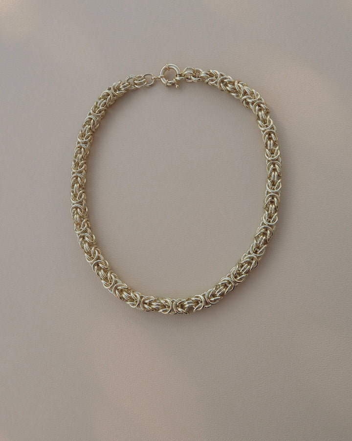 LOUIZE NECKLACE