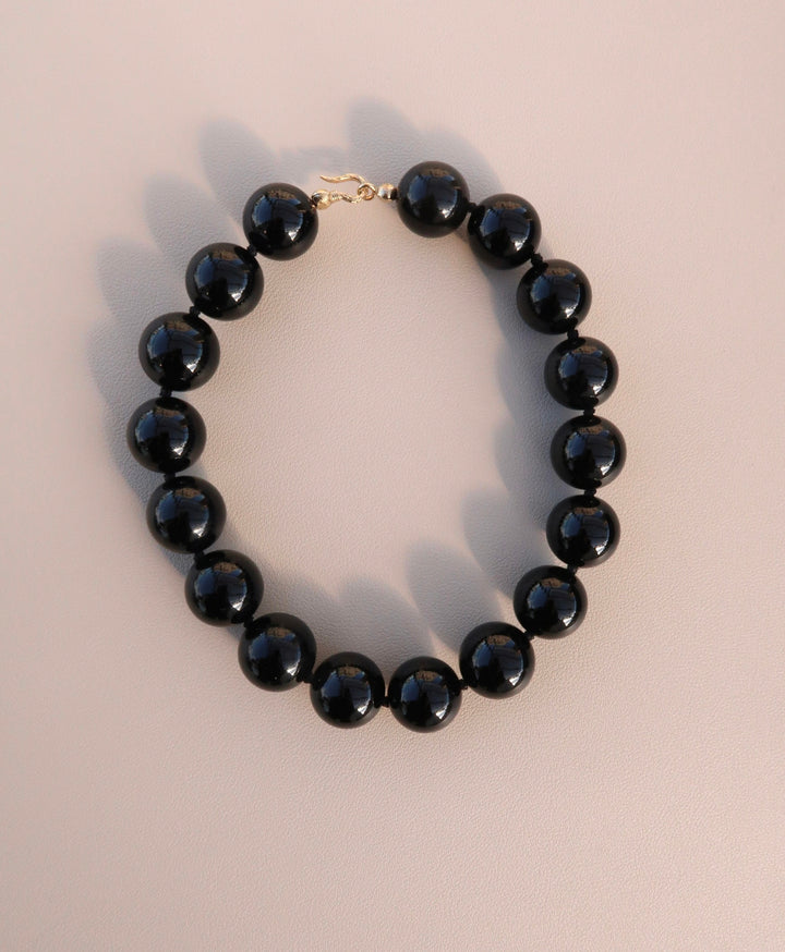 BOMBASTIC ONYX NECKLACE