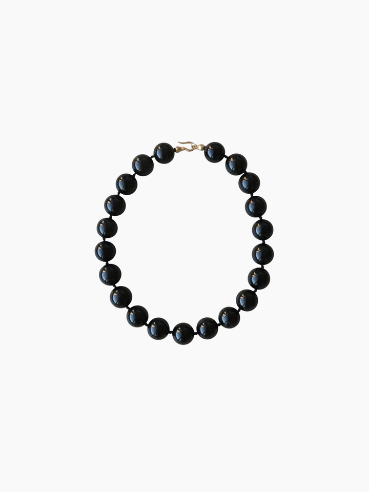 CLASSIC ONYX NECKLACE