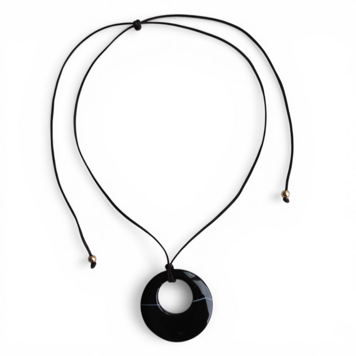 BLAKE PENDANT NECKLACE