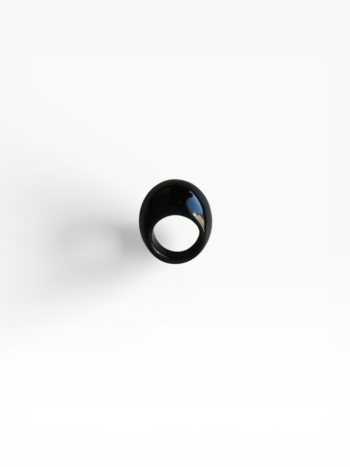 ONYX RING