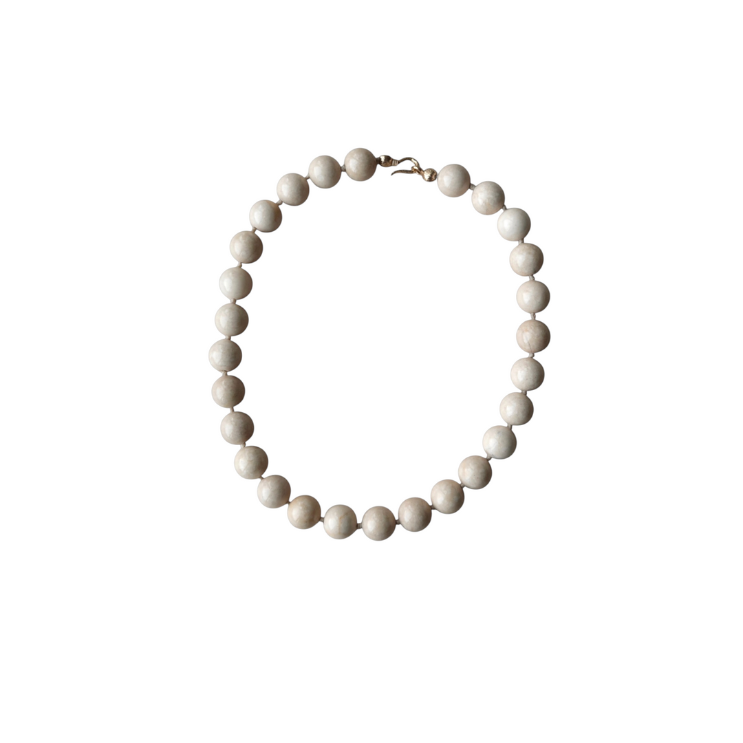 RIVER STONE NECKLACE