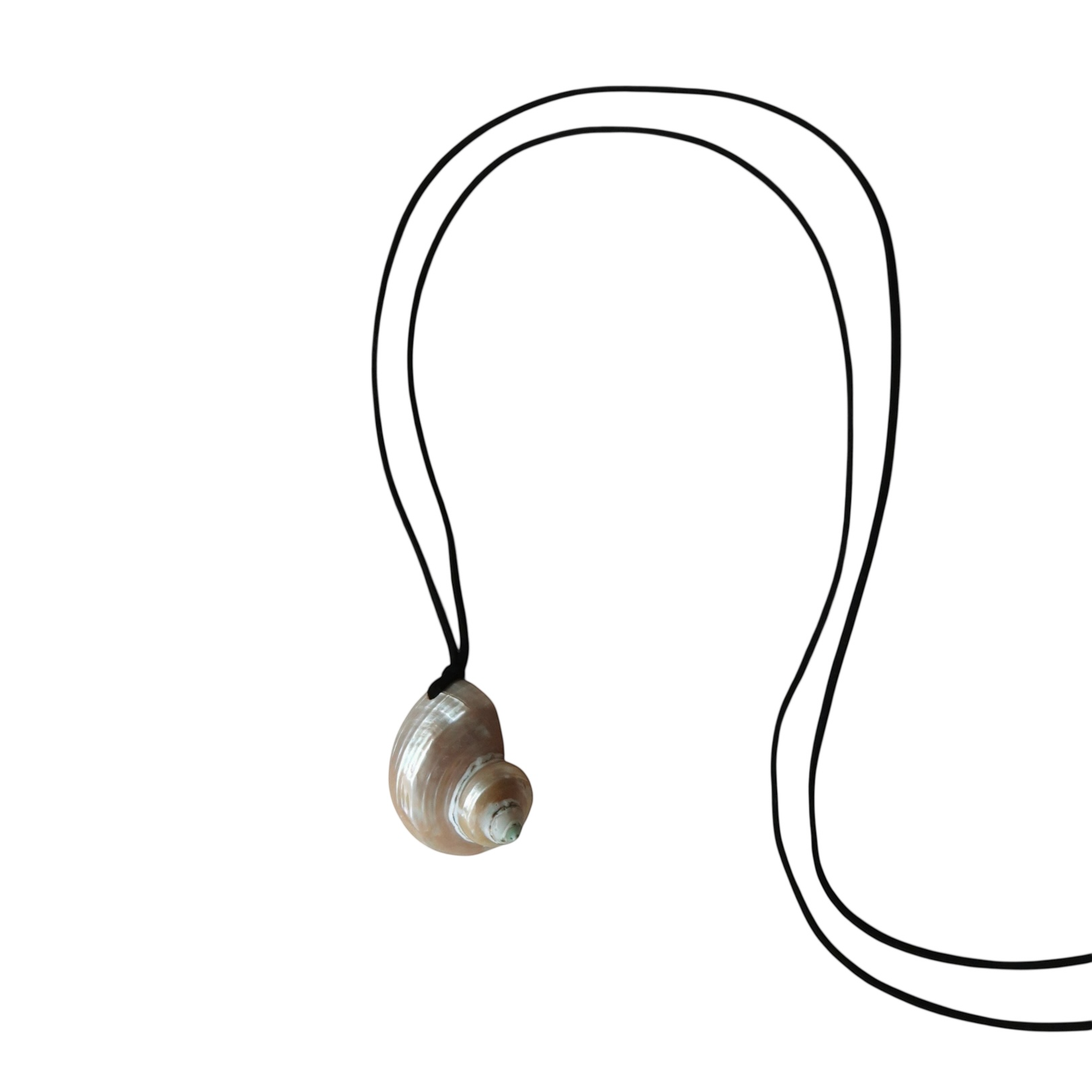 ALIRA NECKLACE